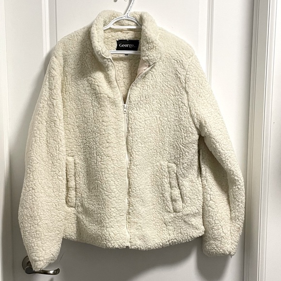 George Sherpa Jacket Size XL White in color - Picture 1 of 5